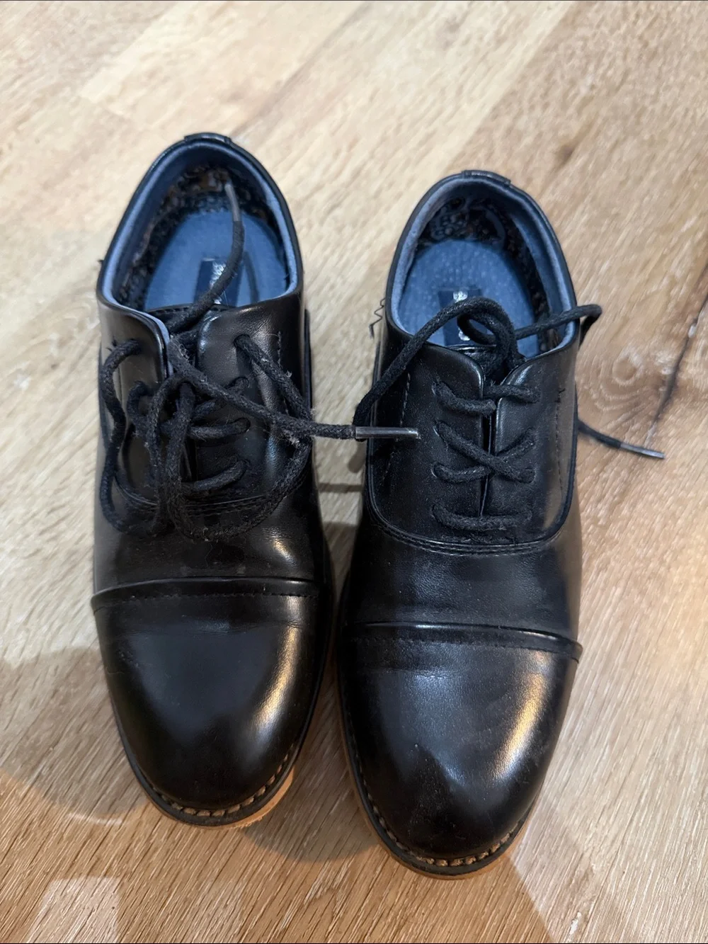 Boys Black Leather Cap-Toe Oxfords - Classic Lace-Up